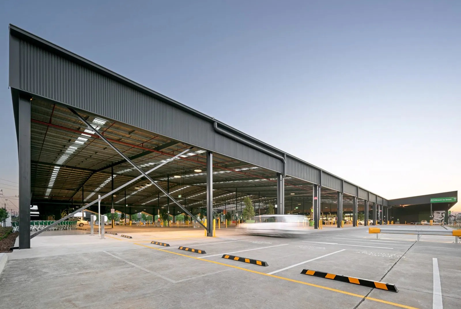 Woolworths, Fishermans Bend 